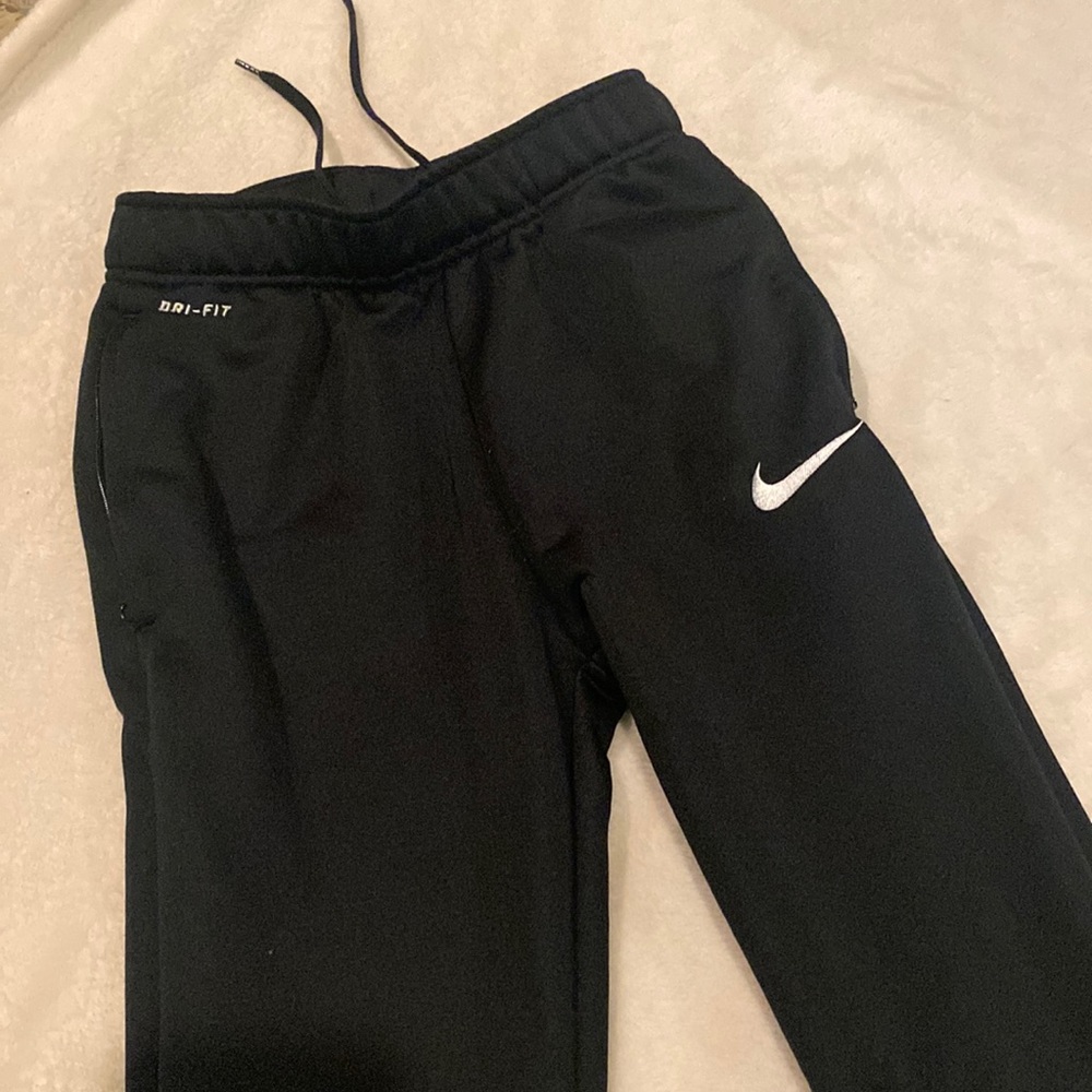 Nike joggers